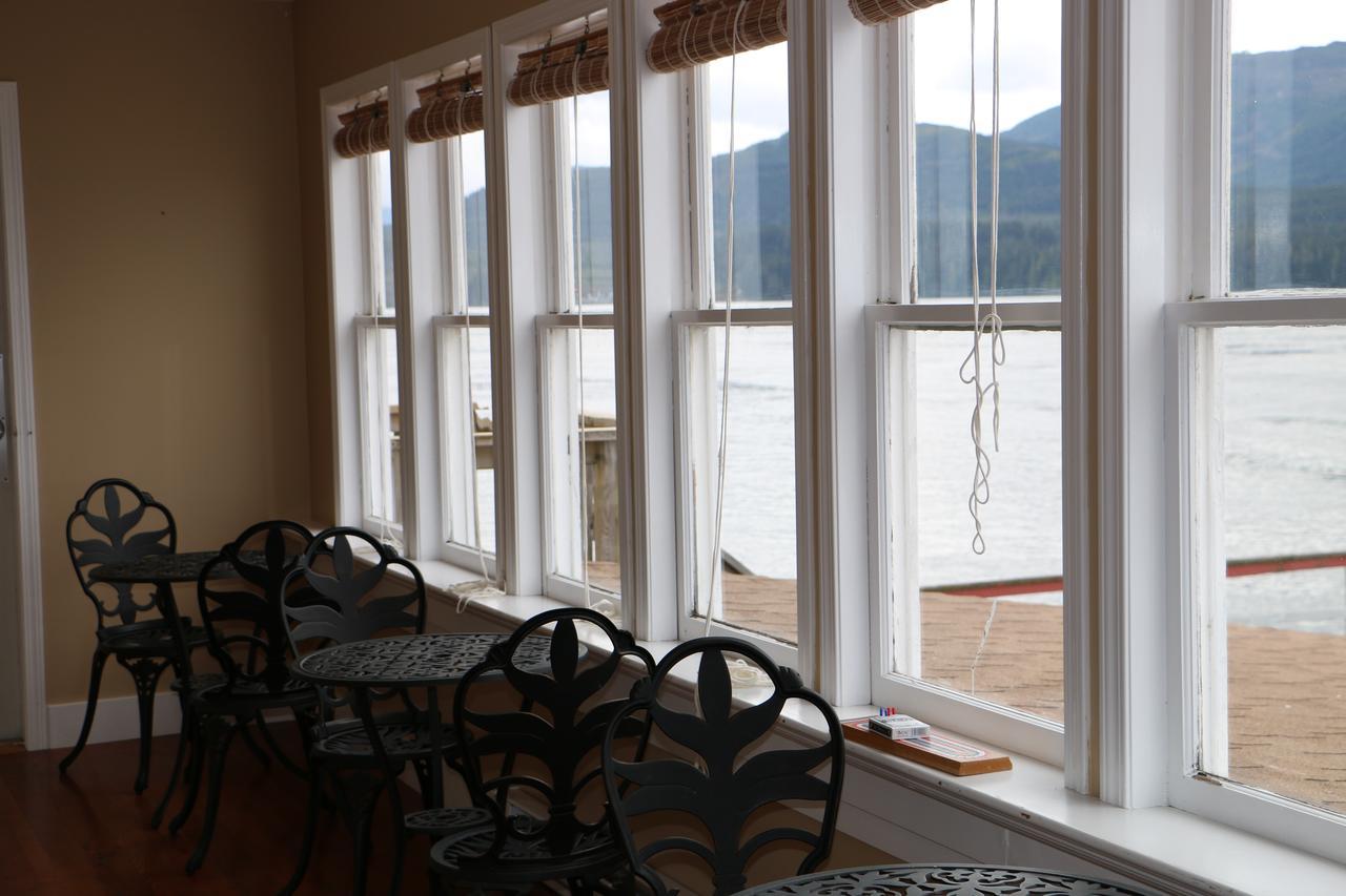 Nimpkish Hotel Alert Bay Exterior foto